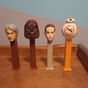 Star Wars 2017 PEZ Character Dispenser Set